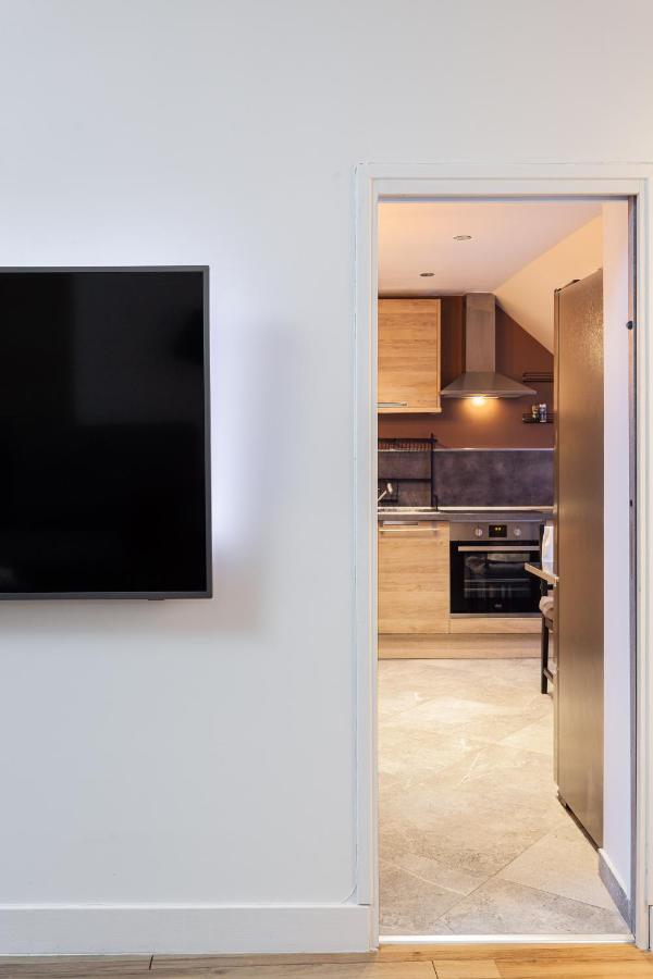 Suite Appart Place Versepuy Σαντιγί Εξωτερικό φωτογραφία