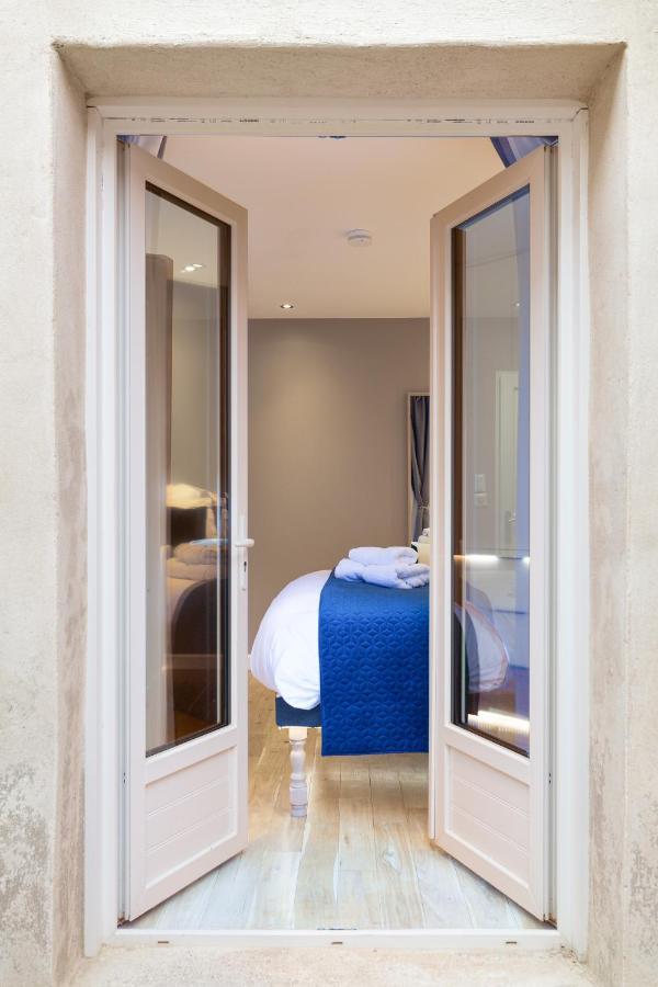 Suite Appart Place Versepuy Σαντιγί Εξωτερικό φωτογραφία
